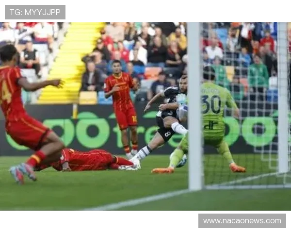 梅东贝里沙进球助莱切领先佛罗伦萨半场 1-0掌控局面