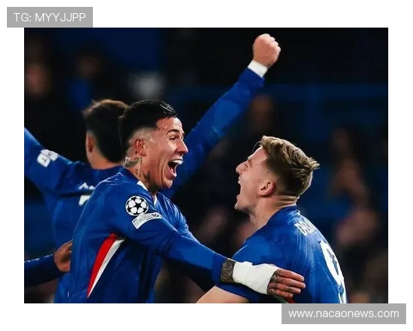 原创热闻17场不败，5分屡先英超！阿森纳1-1战平，10人切尔西铁血逼平领头羊